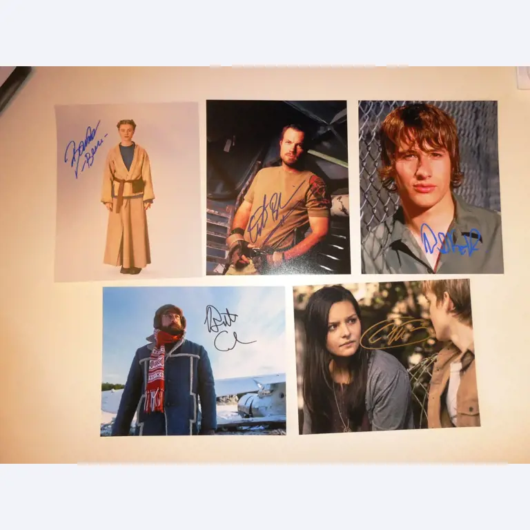 Autograph cards from film and series actors-1