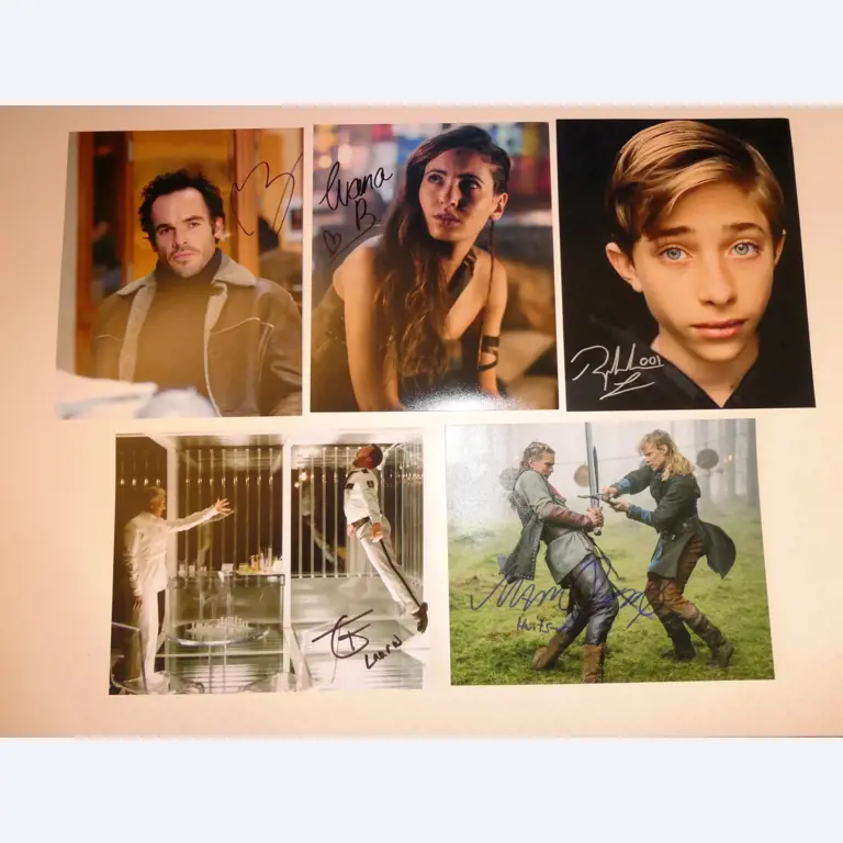 Autograph cards from film and series actors-10