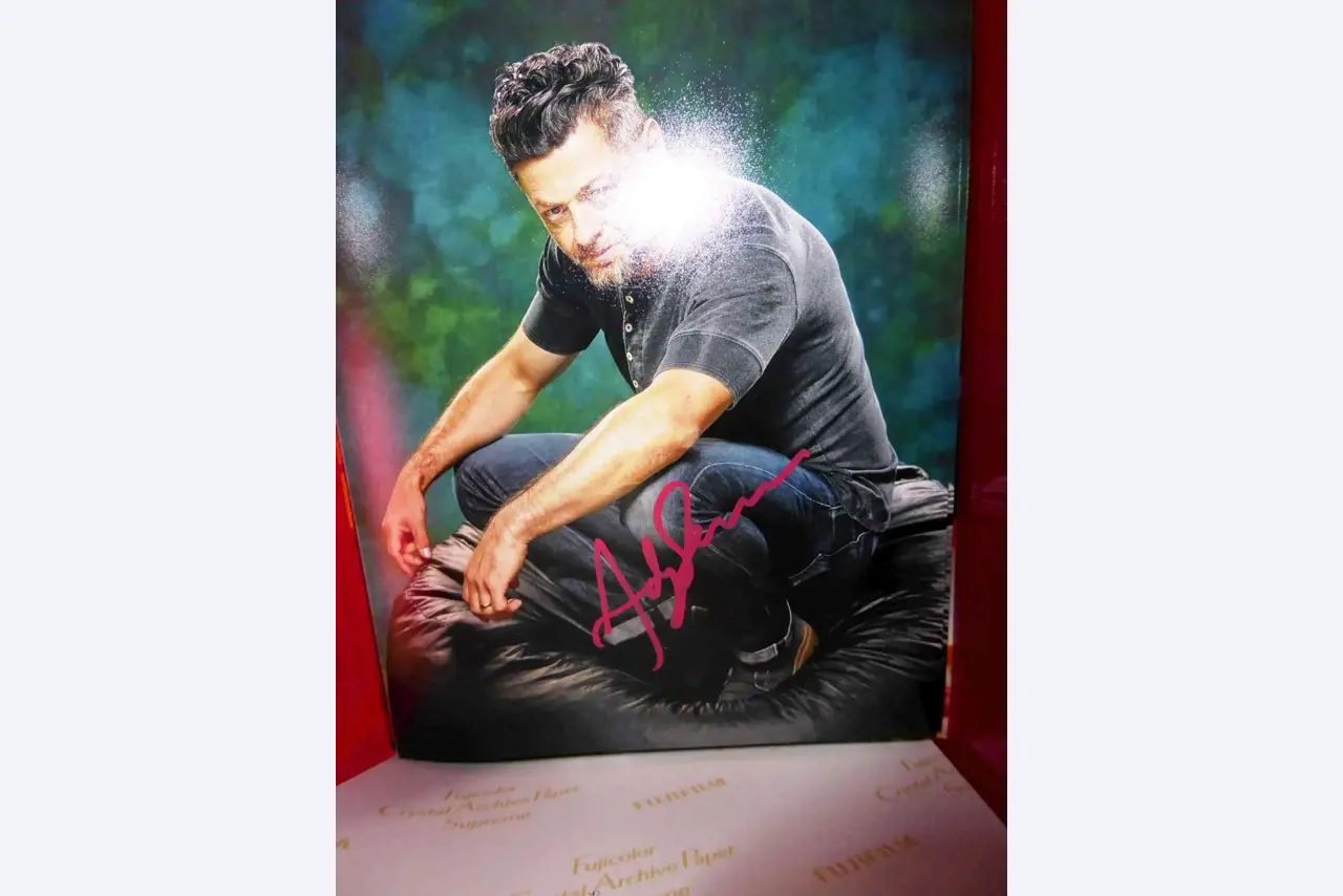 Autograph cards from film and series actors-18