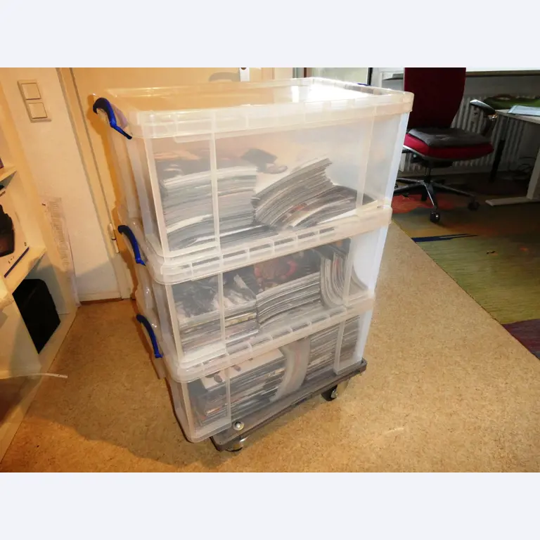 Autograph cards from film and series actors-1