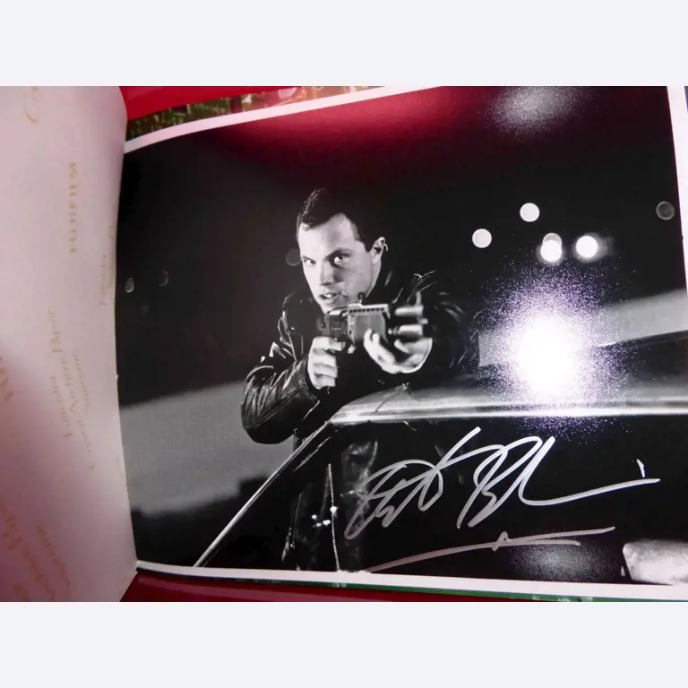 Autograph cards from film and series actors-20