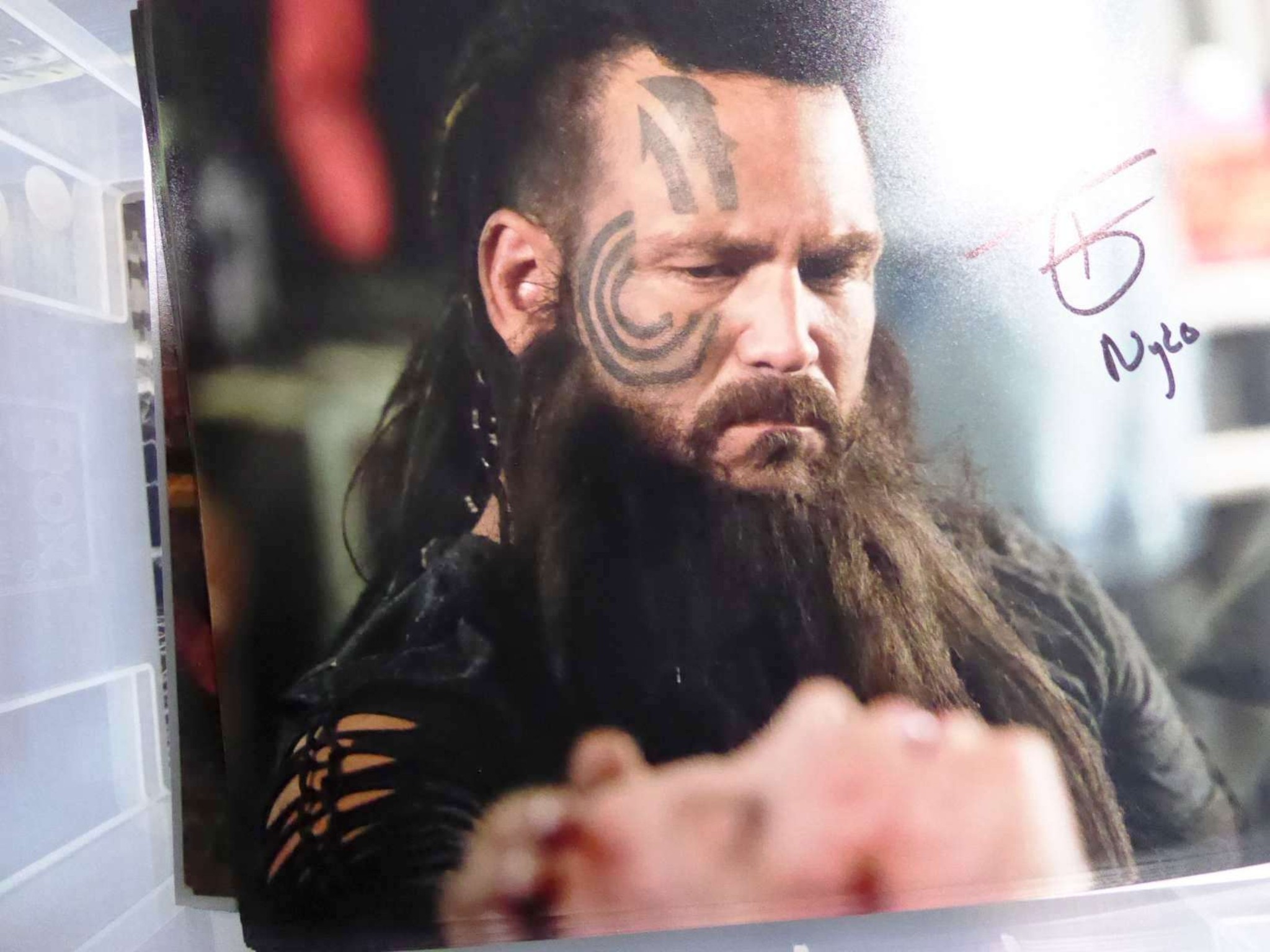 Autograph cards from film and series actors-27