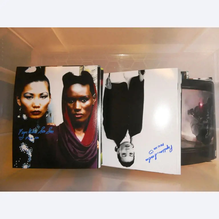 Autograph cards from film and series actors-2