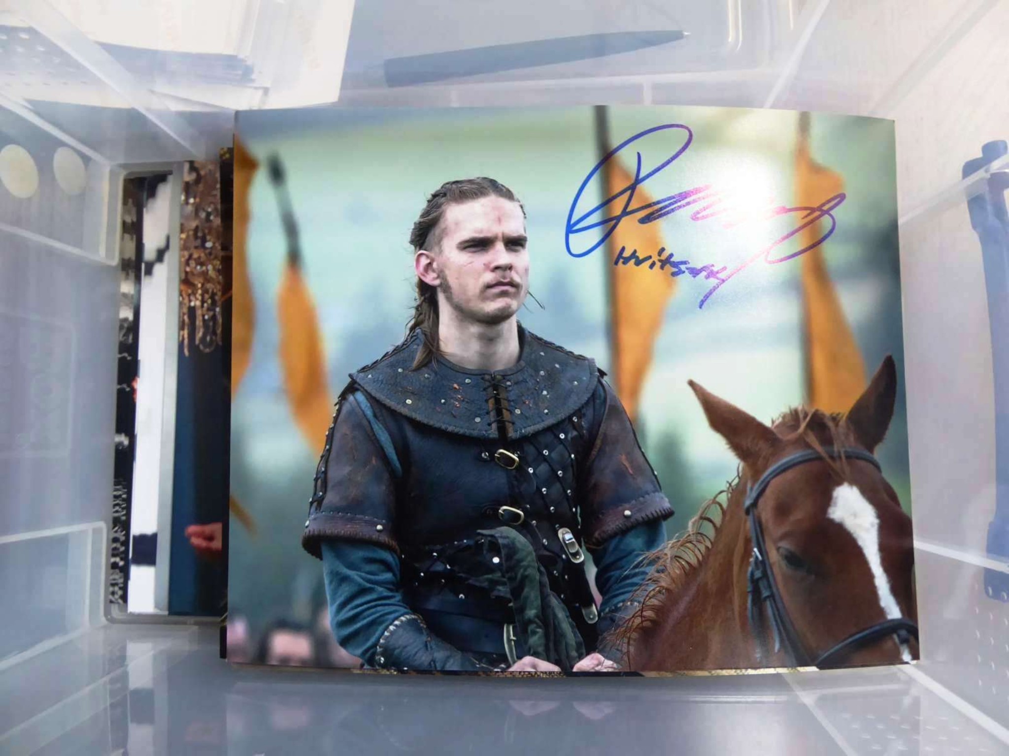 Autograph cards from film and series actors-31