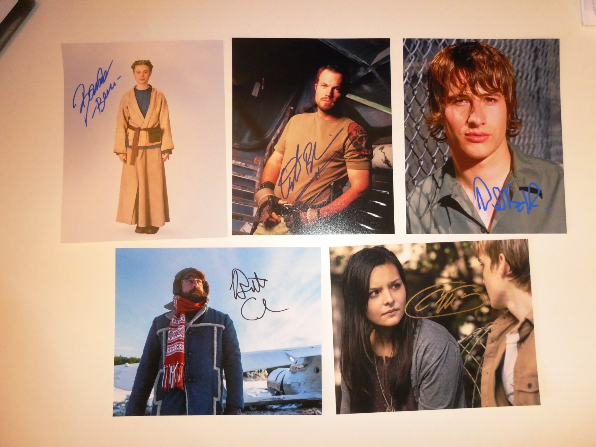 Autograph cards from film and series actors-7