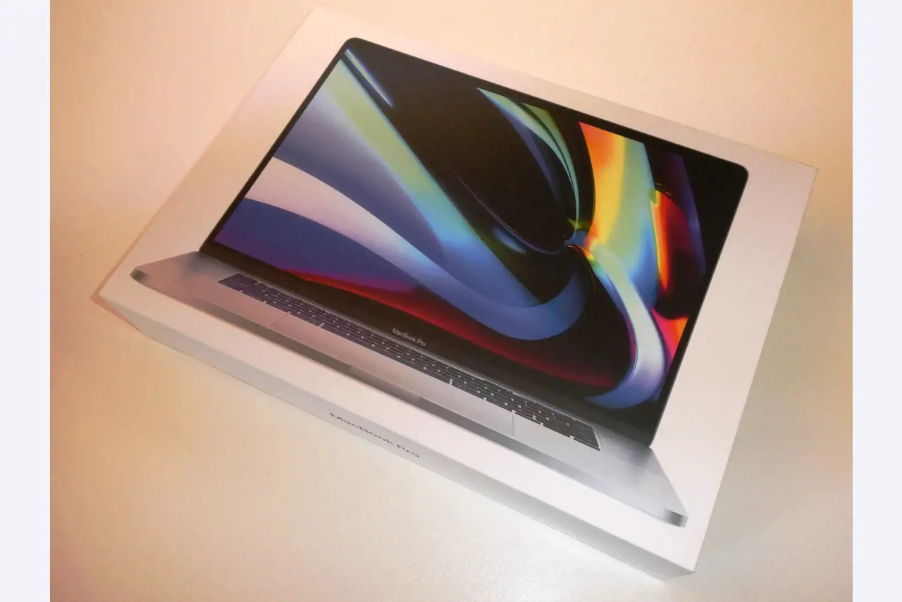 Autograph cards from film and series actors-11