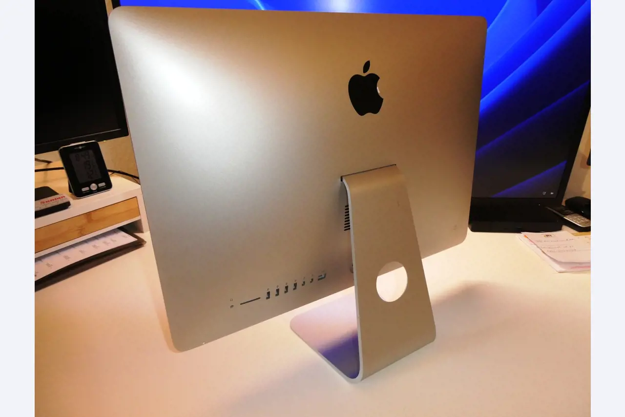 Autograph cards from film and series actors-18