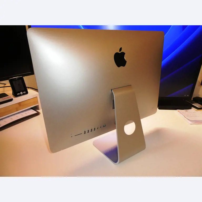 Autograph cards from film and series actors-18