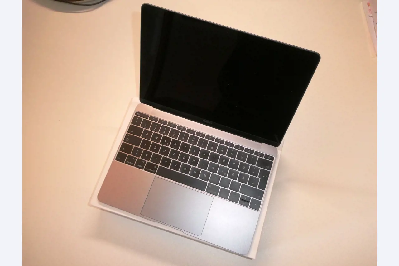 Autograph cards from film and series actors-2