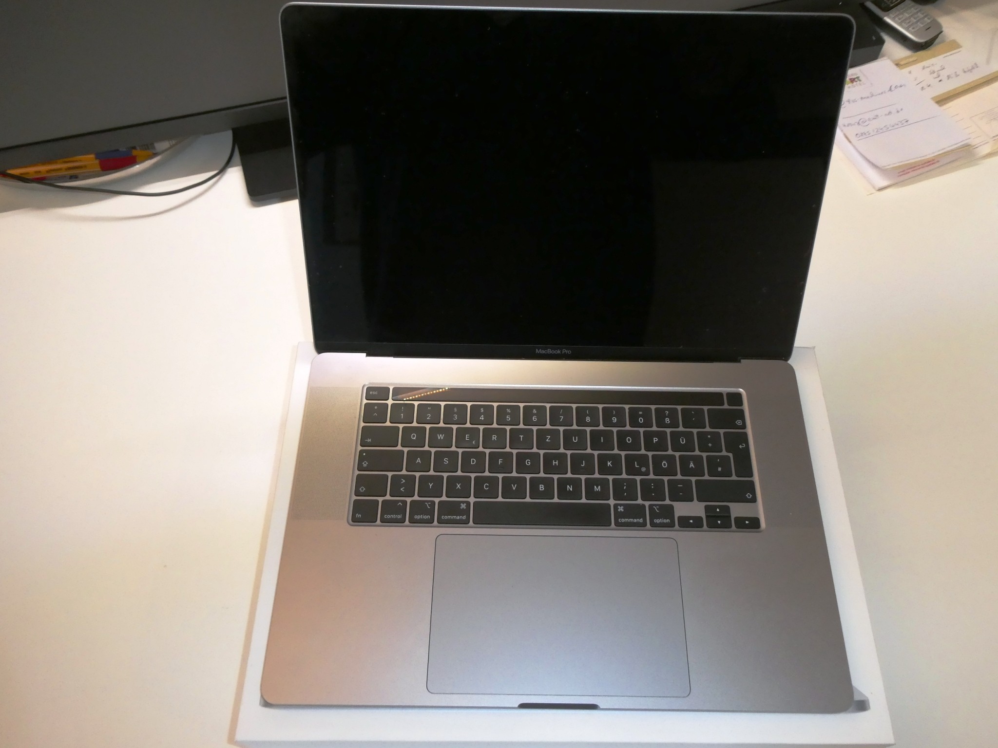 Autograph cards from film and series actors-8