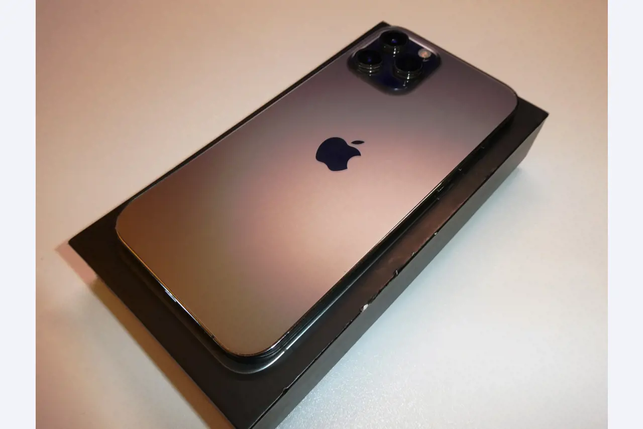 Autograph cards from film and series actors-12