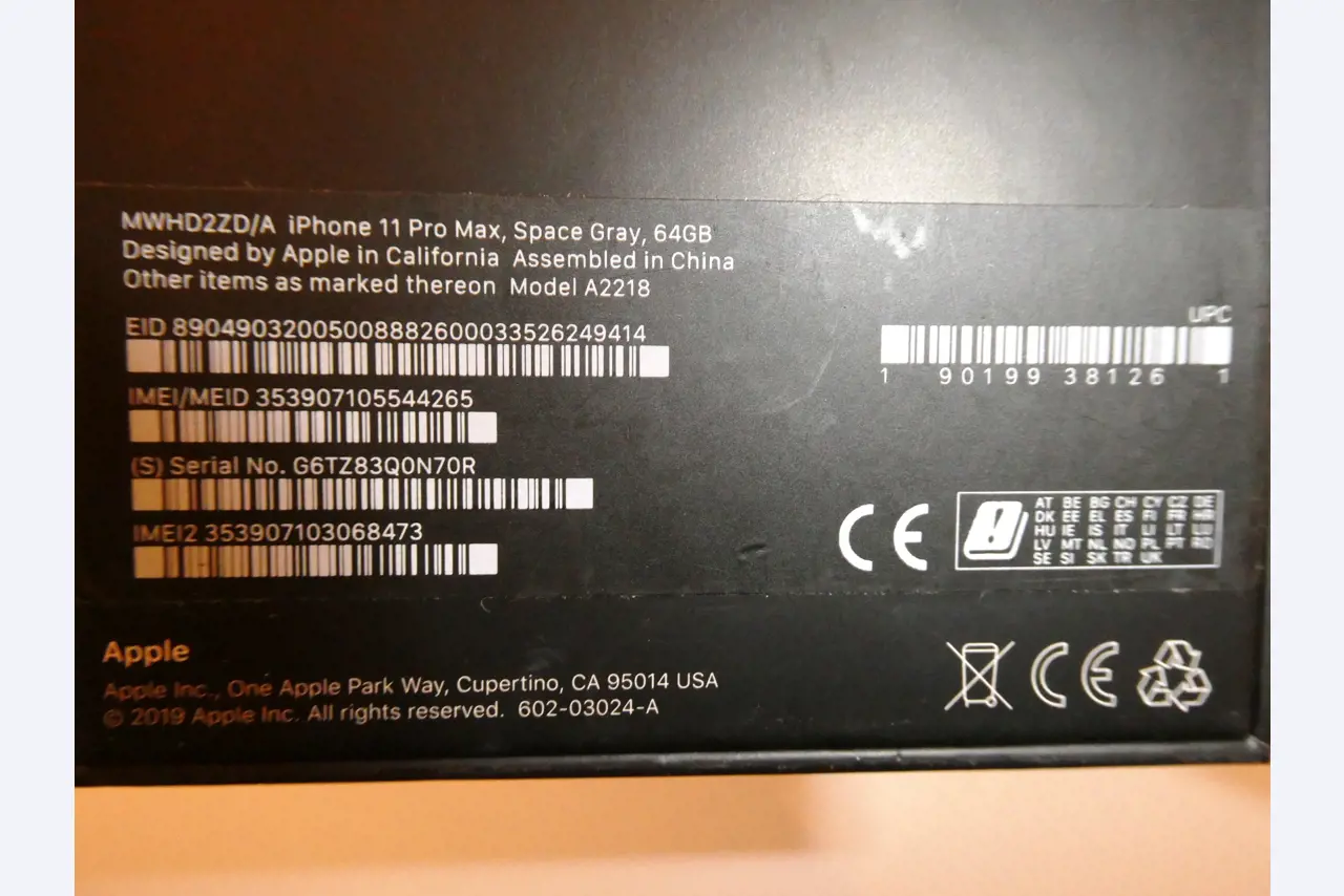 Autograph cards from film and series actors-5