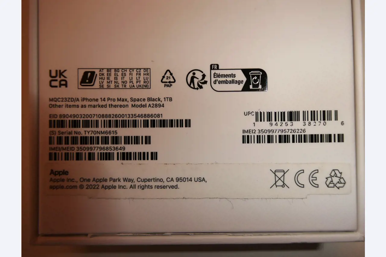 Autograph cards from film and series actors-9