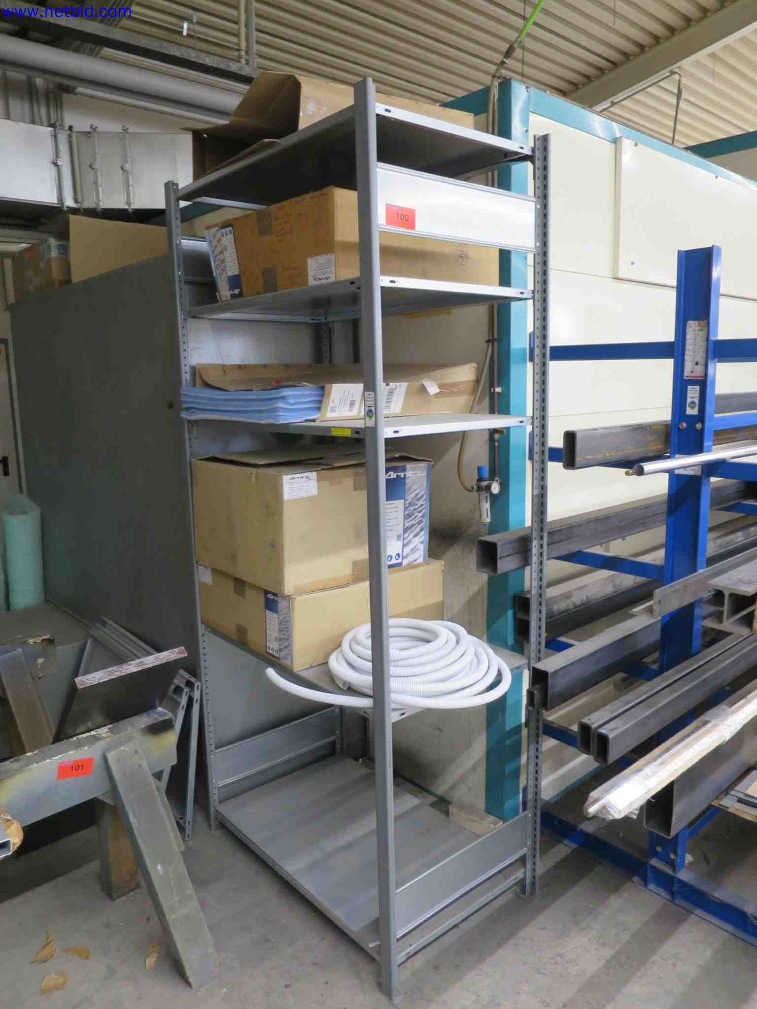 Machines CNC bien entretenues destinées à la fabrication de pièces métalliques de précision-1