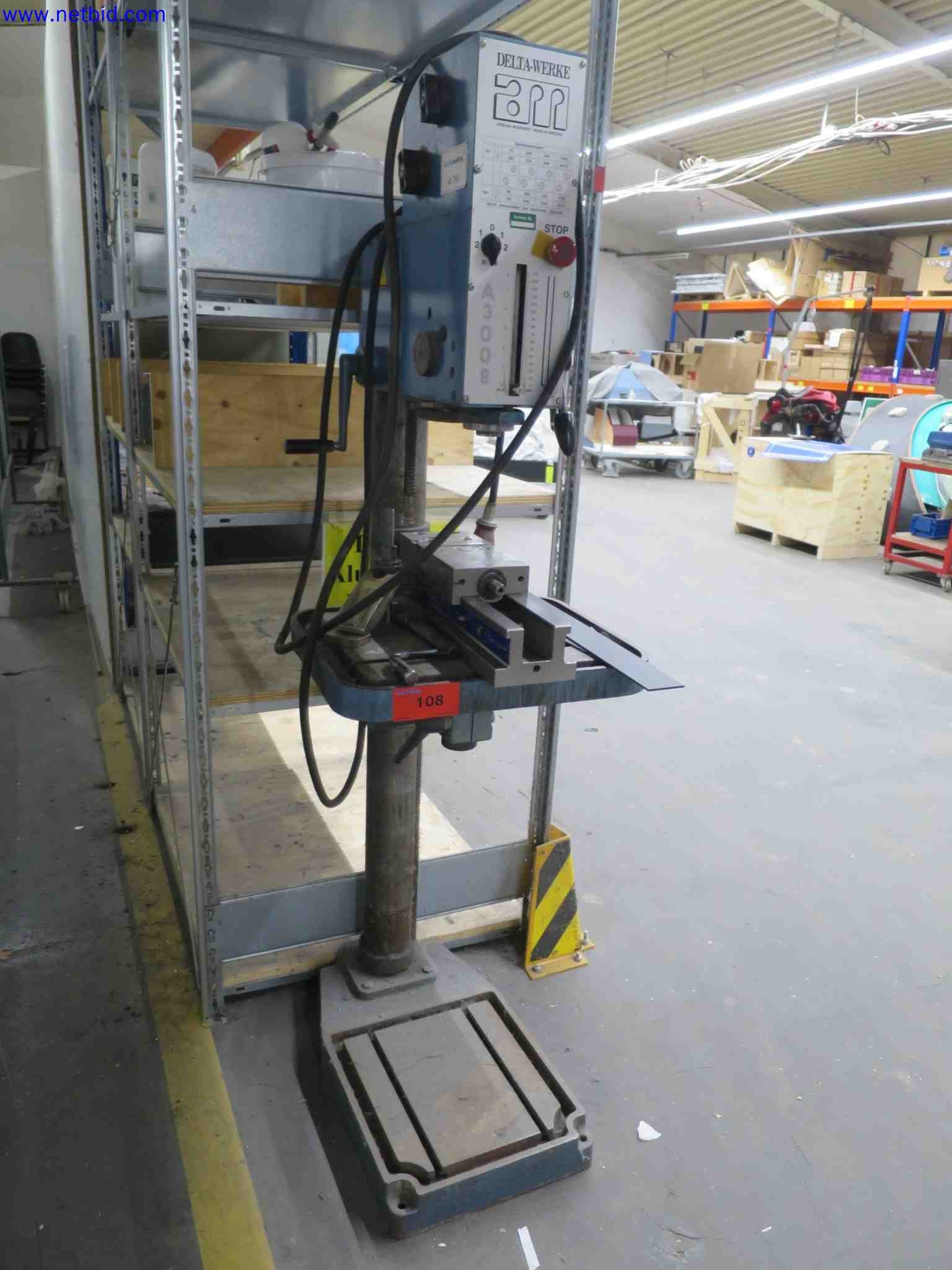 Machines CNC bien entretenues destinées à la fabrication de pièces métalliques de précision-1