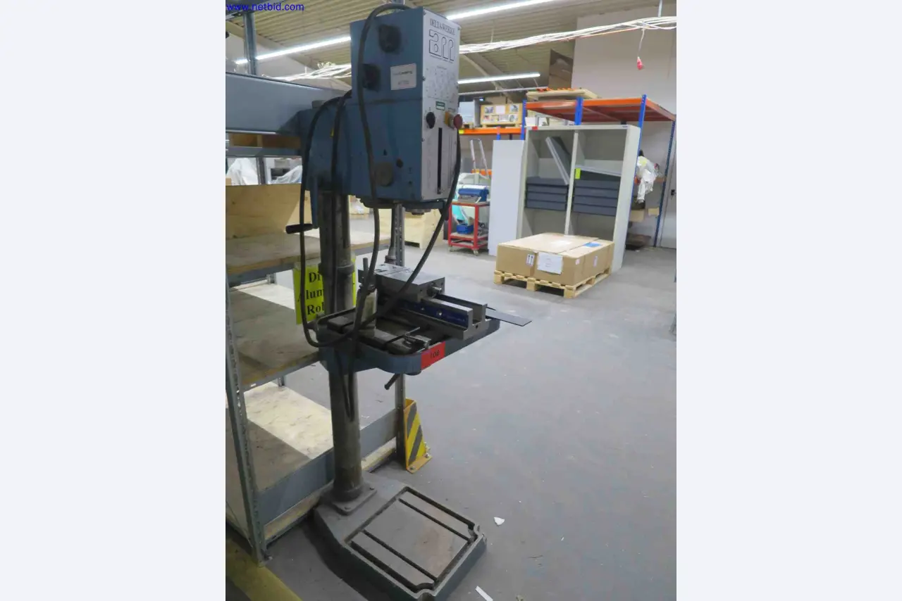 Machines CNC bien entretenues destinées à la fabrication de pièces métalliques de précision-2