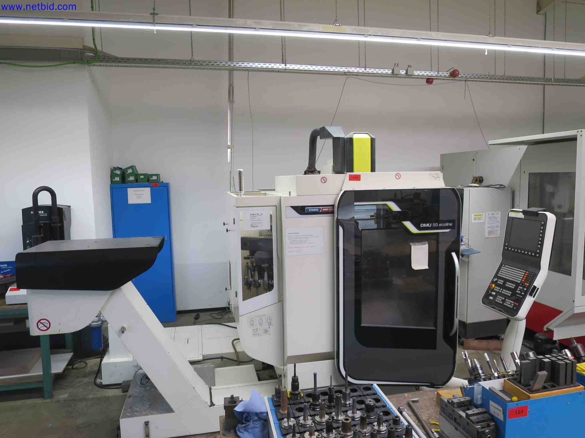 Máquinas CNC en buen estado para la fabricación de componentes metálicos de precisión-1