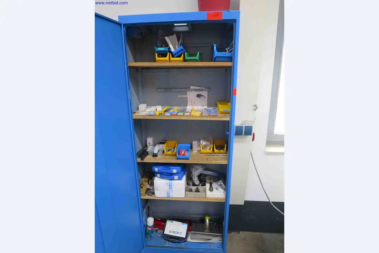 Máquinas CNC en buen estado para la fabricación de componentes metálicos de precisión-4