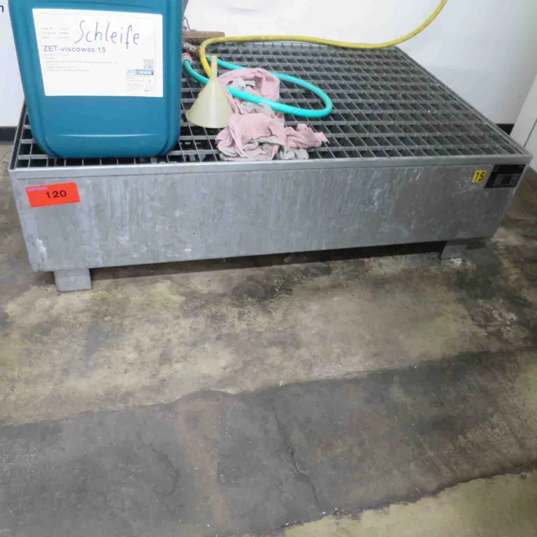 Hazardous Substance Drip Pan Bauer