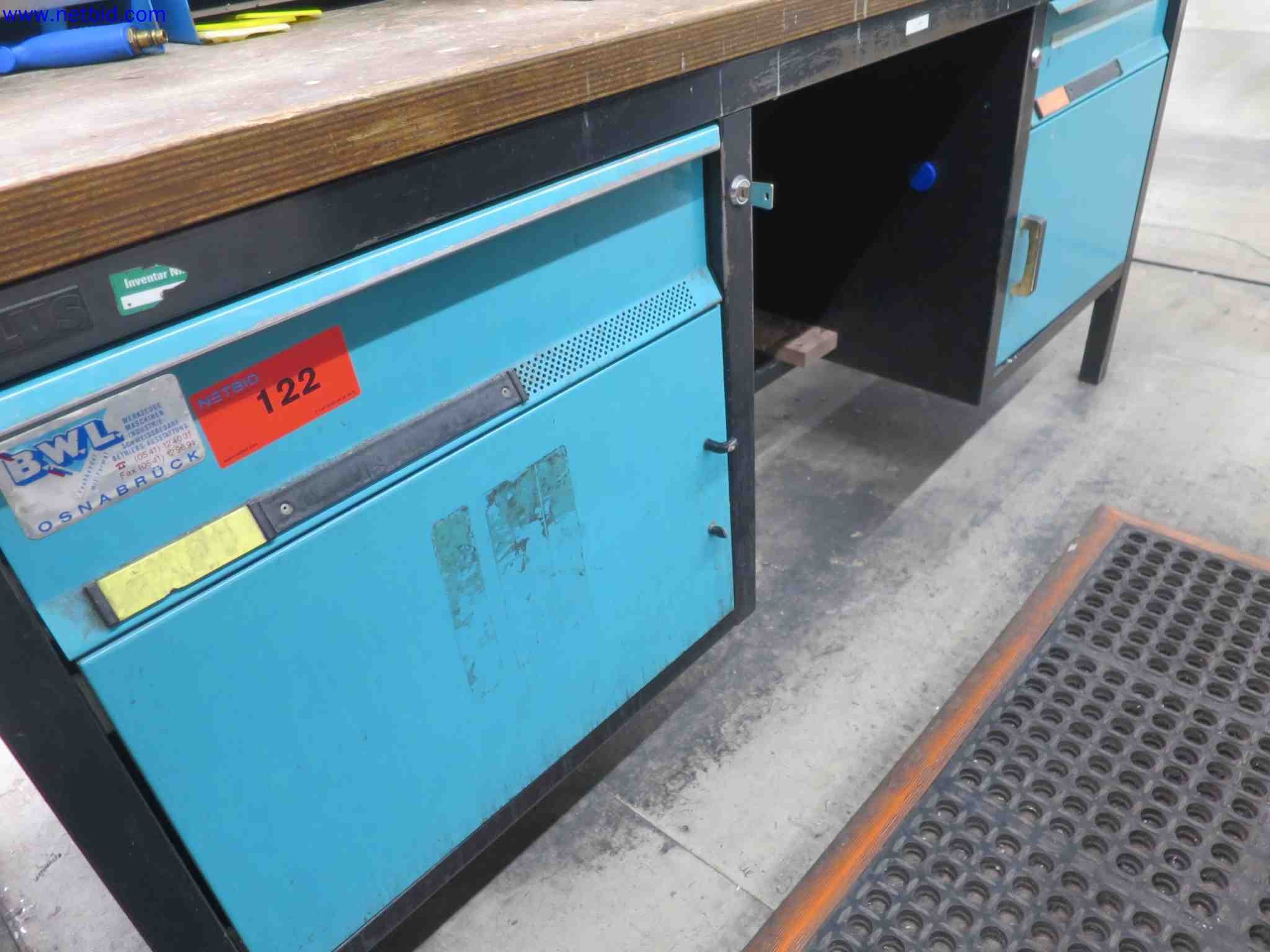 Máquinas CNC en buen estado para la fabricación de componentes metálicos de precisión-2