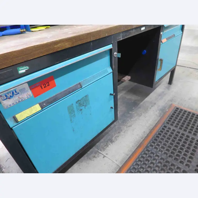 Máquinas CNC en buen estado para la fabricación de componentes metálicos de precisión-2