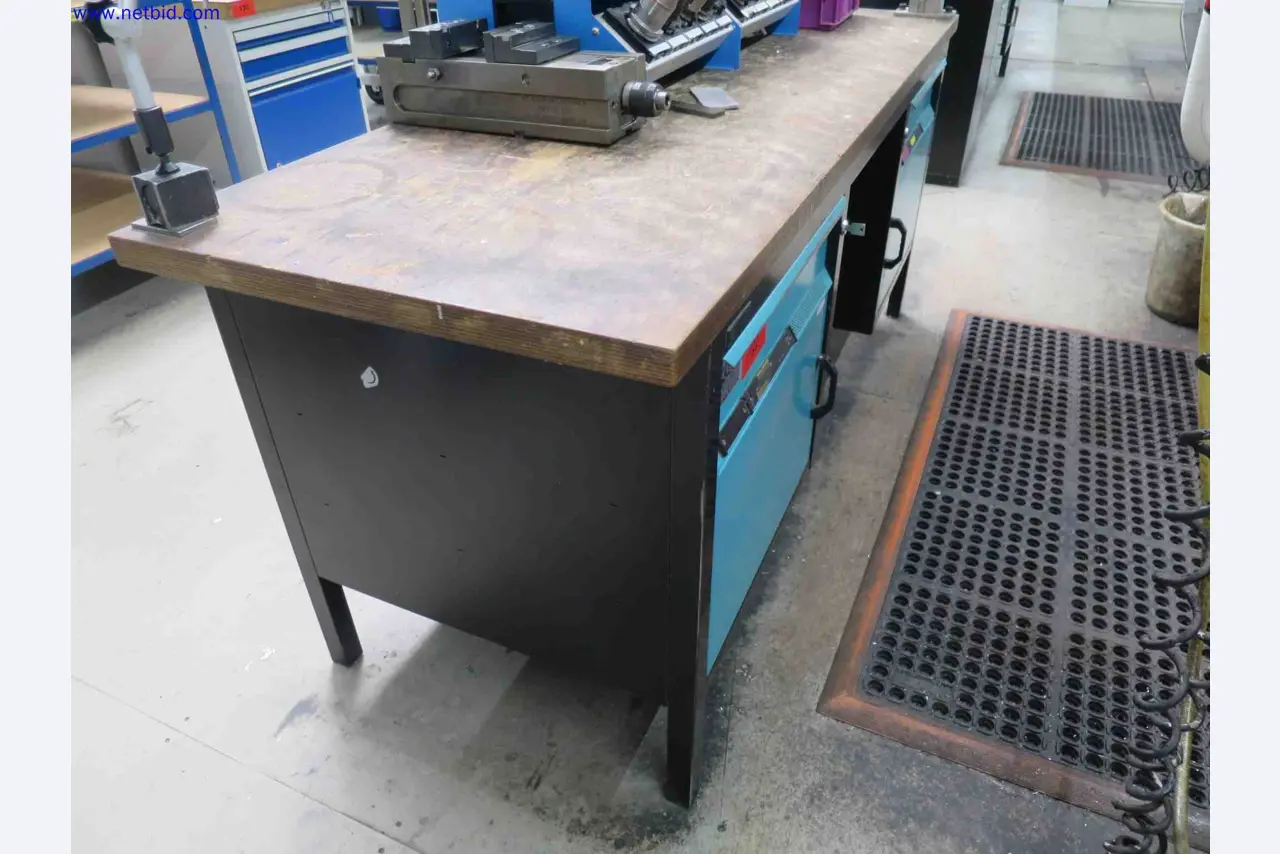Máquinas CNC en buen estado para la fabricación de componentes metálicos de precisión-3