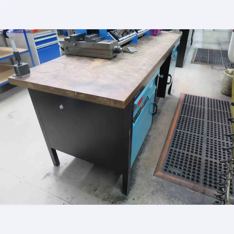 Máquinas CNC en buen estado para la fabricación de componentes metálicos de precisión-3