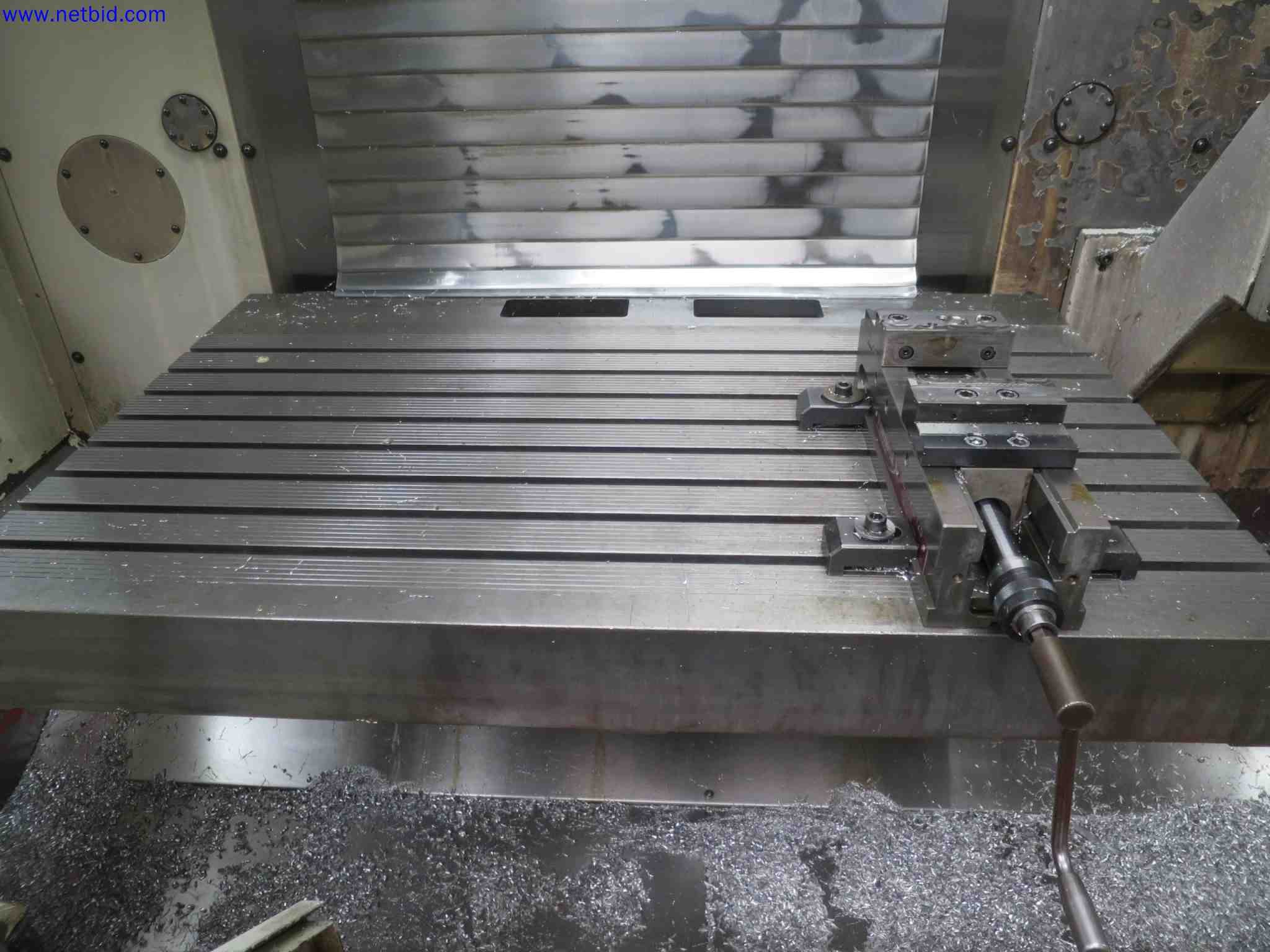 Máquinas CNC en buen estado para la fabricación de componentes metálicos de precisión-4