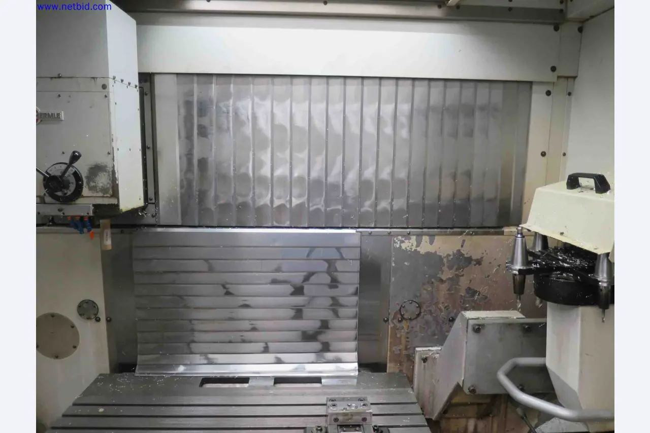 Máquinas CNC en buen estado para la fabricación de componentes metálicos de precisión-5