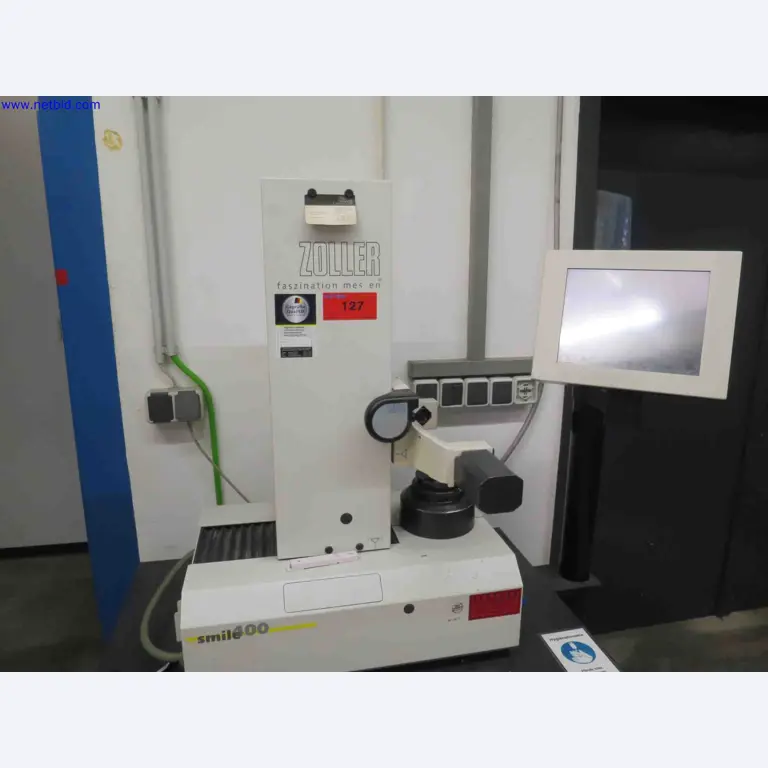 Máquinas CNC en buen estado para la fabricación de componentes metálicos de precisión-1