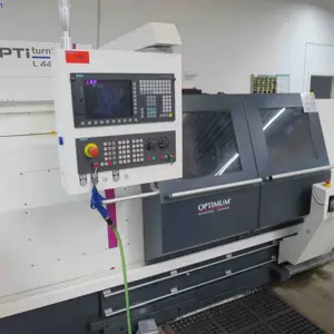 CNC soustruh Optimum Optiturn L440