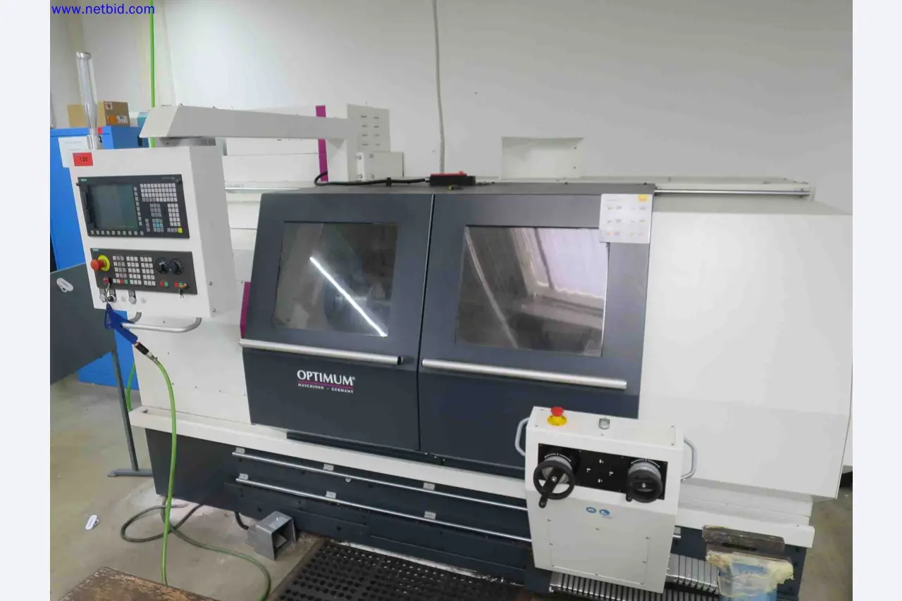 Máquinas CNC en buen estado para la fabricación de componentes metálicos de precisión-4