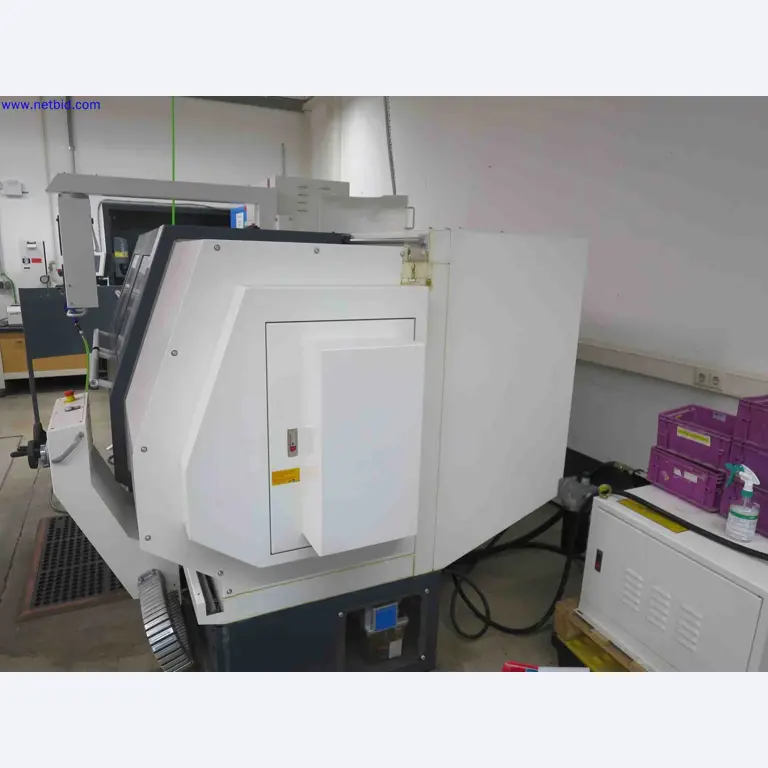 Máquinas CNC en buen estado para la fabricación de componentes metálicos de precisión-6