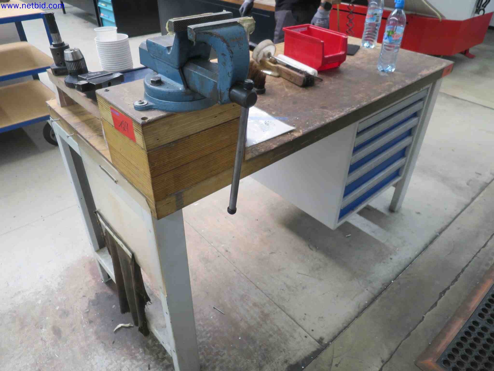 Máquinas CNC en buen estado para la fabricación de componentes metálicos de precisión-1