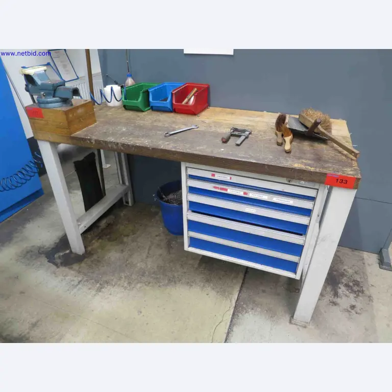 Máquinas CNC en buen estado para la fabricación de componentes metálicos de precisión-1