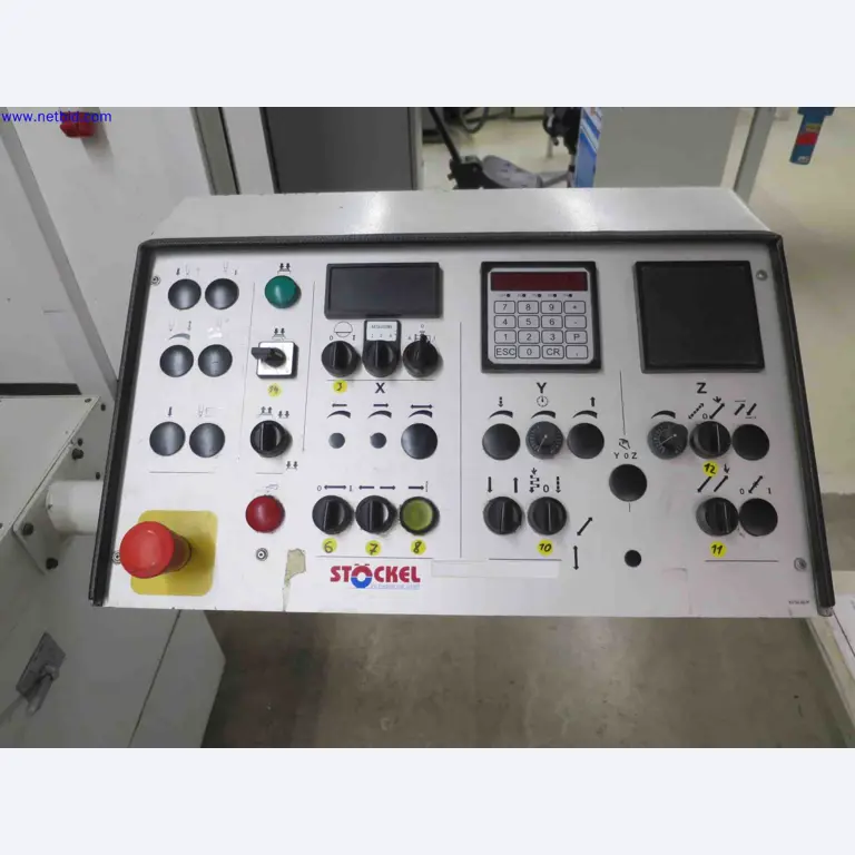 Máquinas CNC en buen estado para la fabricación de componentes metálicos de precisión-3