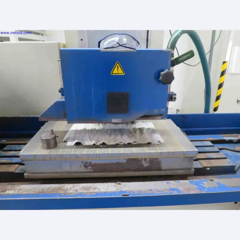 Máquinas CNC en buen estado para la fabricación de componentes metálicos de precisión-4