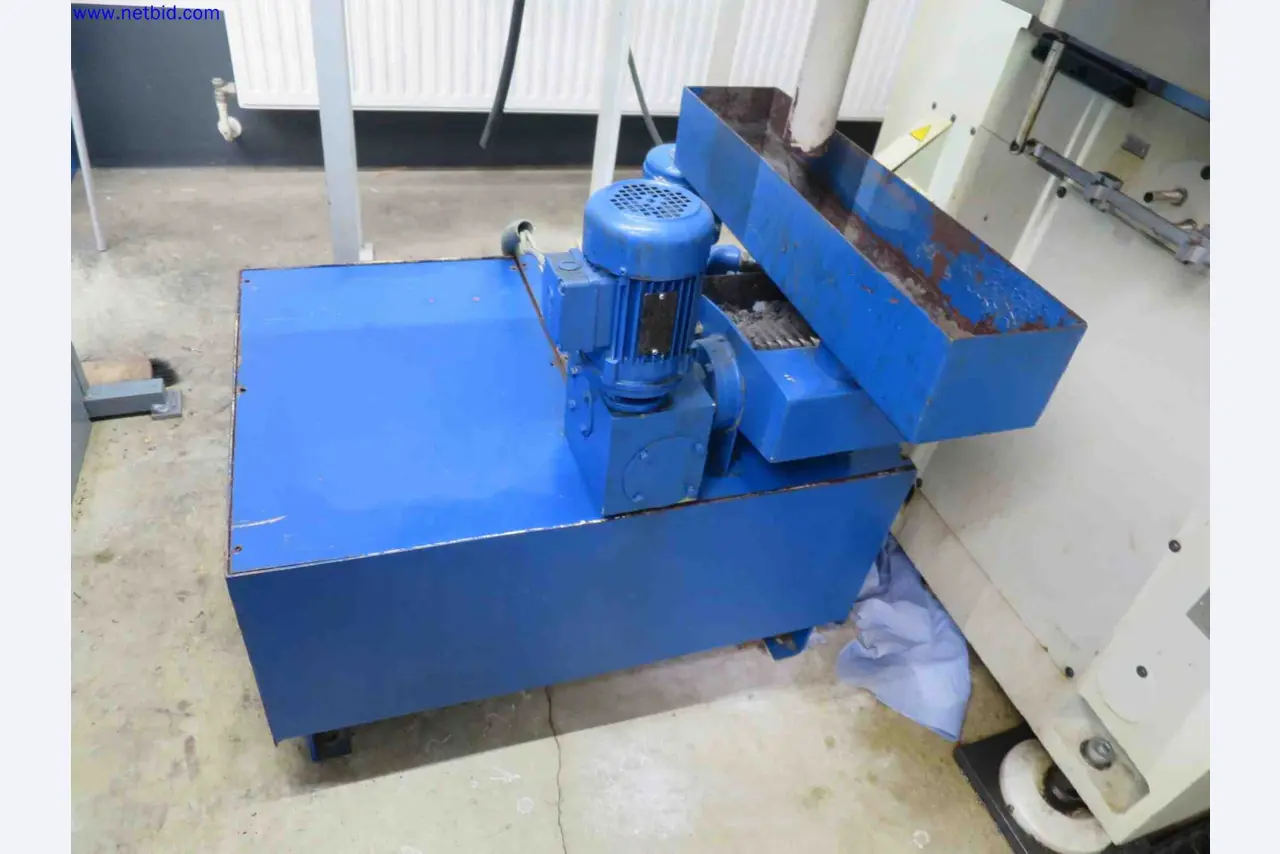 Máquinas CNC en buen estado para la fabricación de componentes metálicos de precisión-5