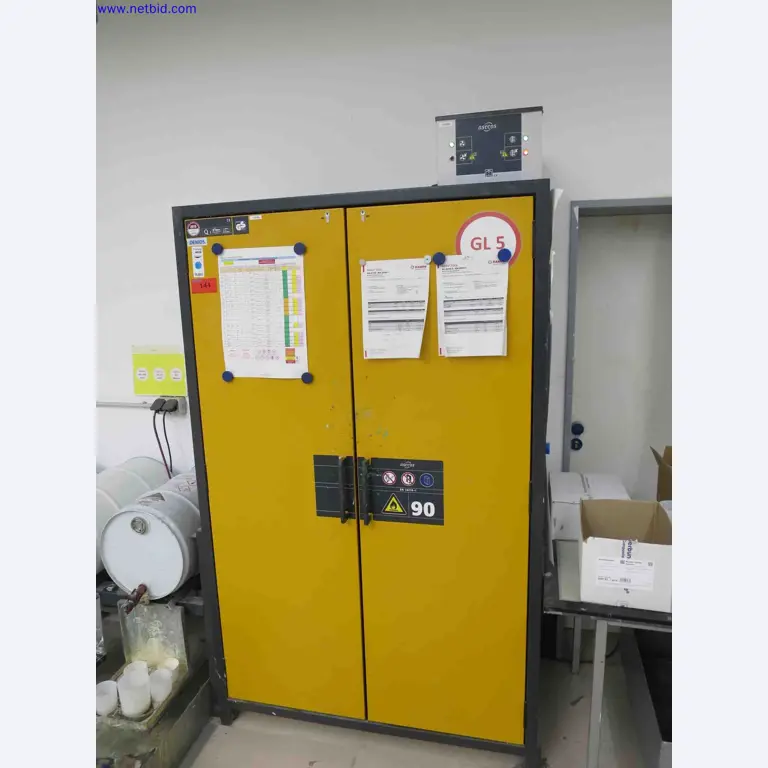 Máquinas CNC en buen estado para la fabricación de componentes metálicos de precisión-2