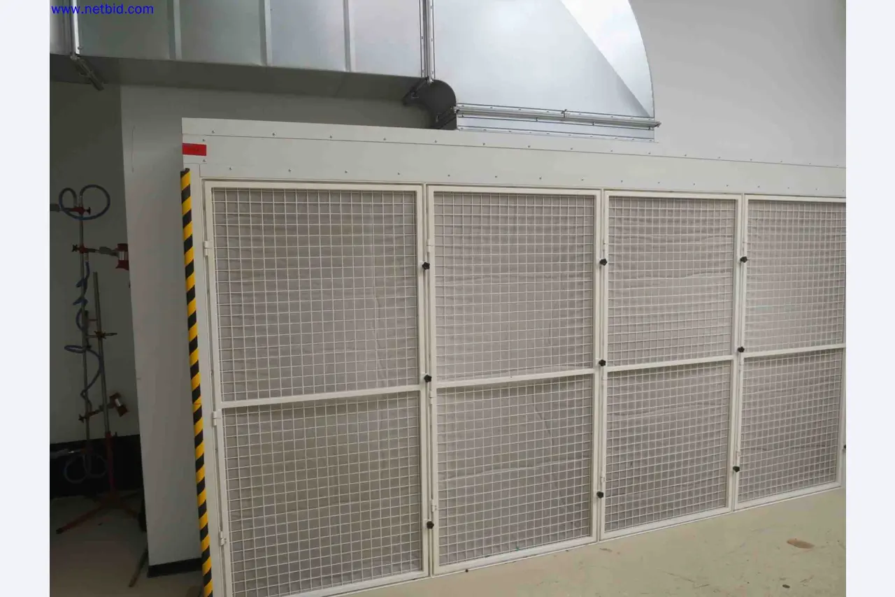 Máquinas CNC en buen estado para la fabricación de componentes metálicos de precisión-1