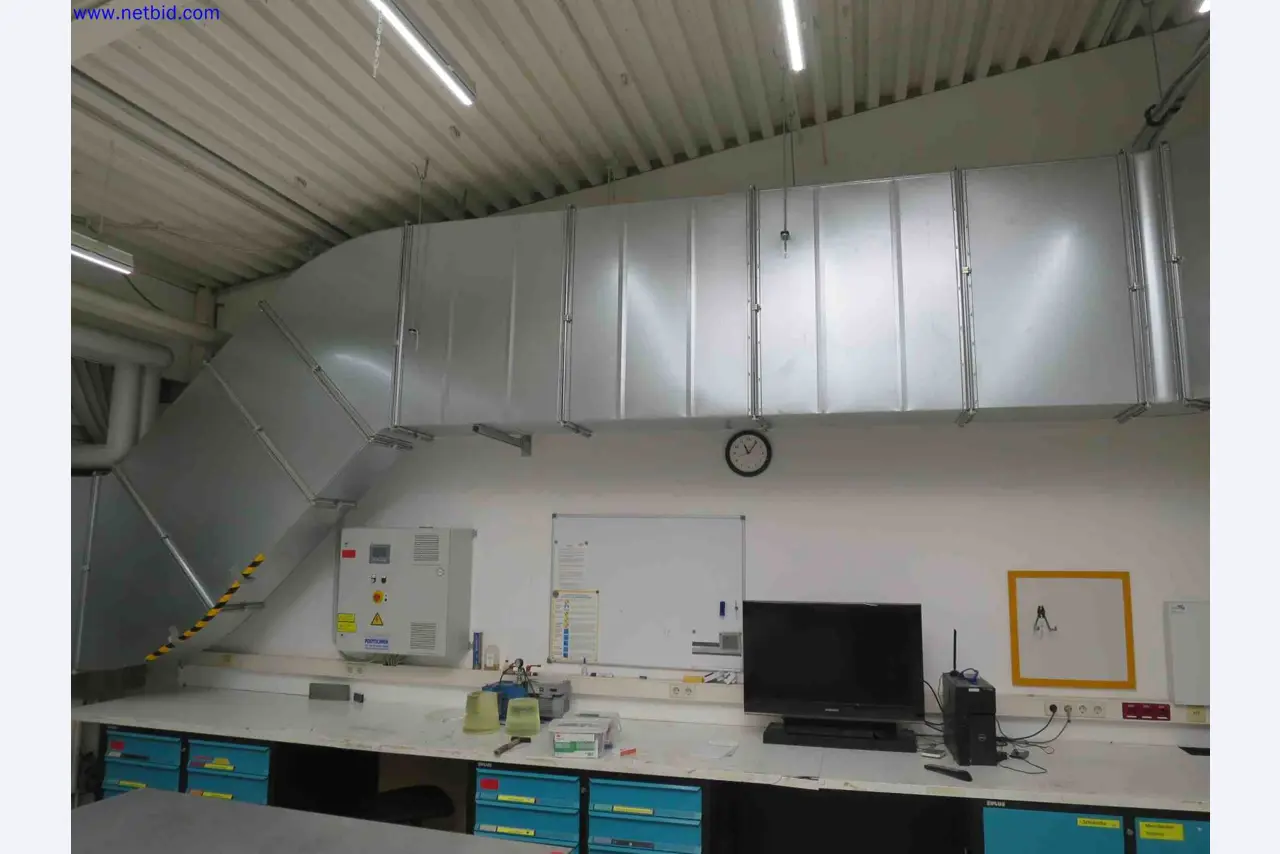Máquinas CNC en buen estado para la fabricación de componentes metálicos de precisión-3