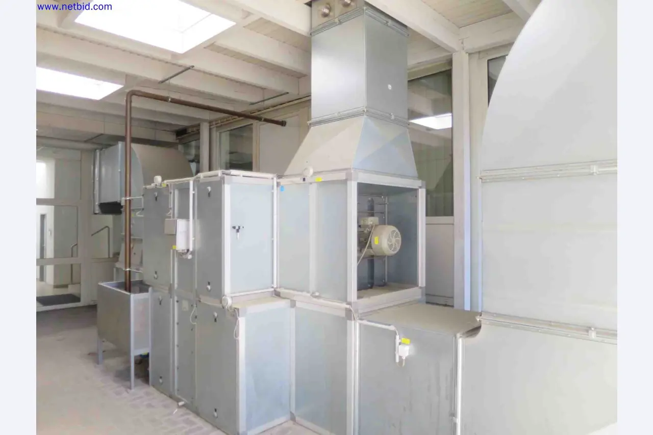 Máquinas CNC en buen estado para la fabricación de componentes metálicos de precisión-7