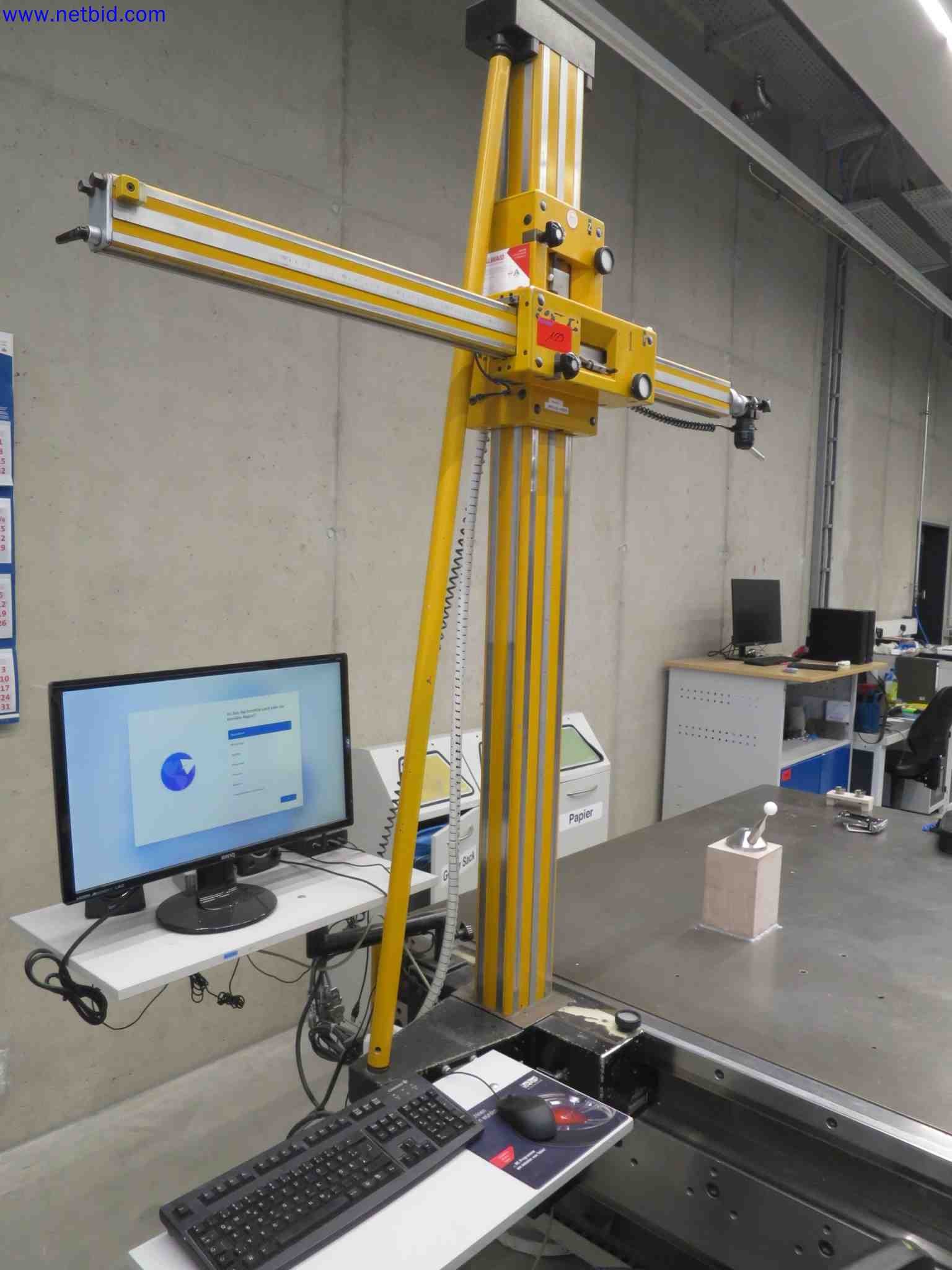 Máquinas CNC en buen estado para la fabricación de componentes metálicos de precisión-2