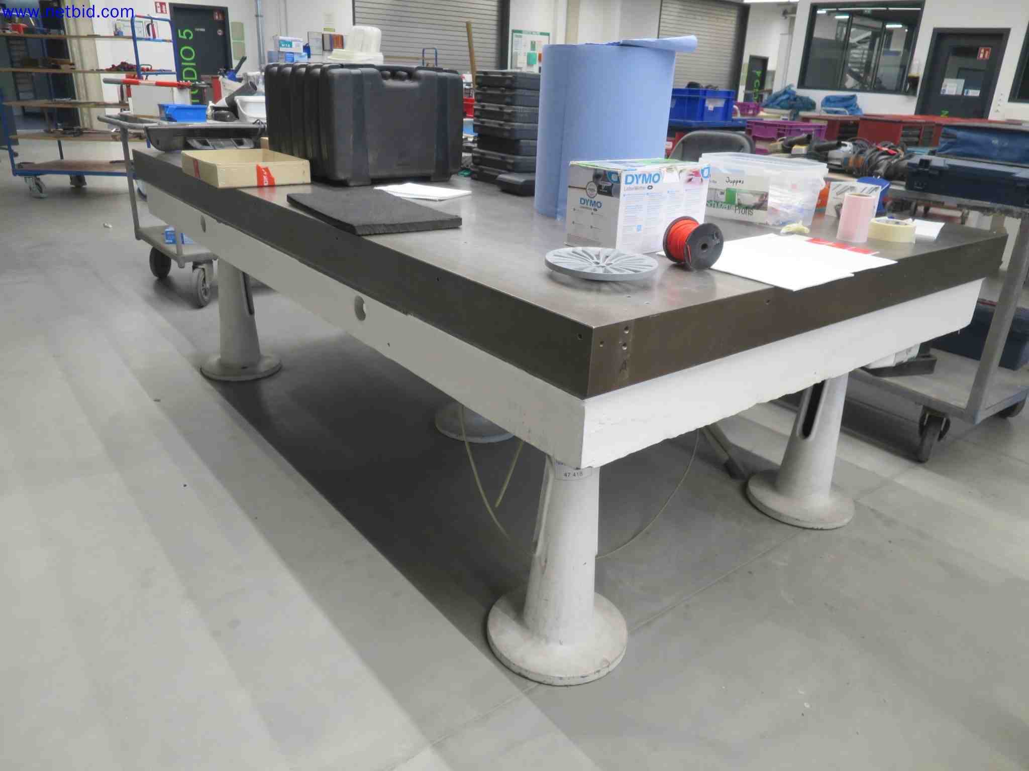 Máquinas CNC en buen estado para la fabricación de componentes metálicos de precisión-2