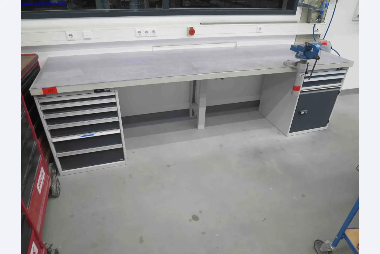 Máquinas CNC en buen estado para la fabricación de componentes metálicos de precisión-1