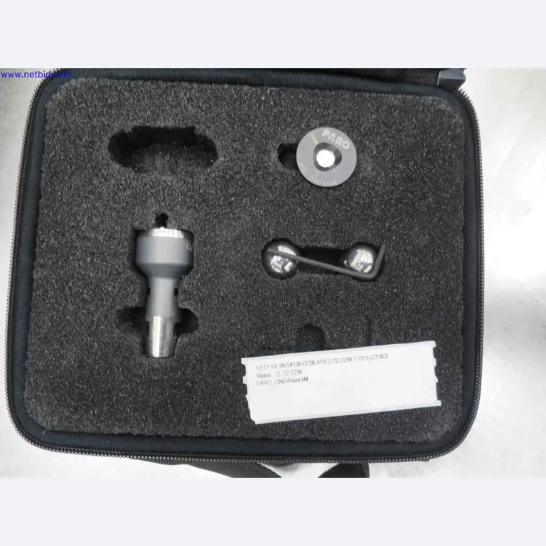 Well-maintained CNC machines for the production of precision metal components-5