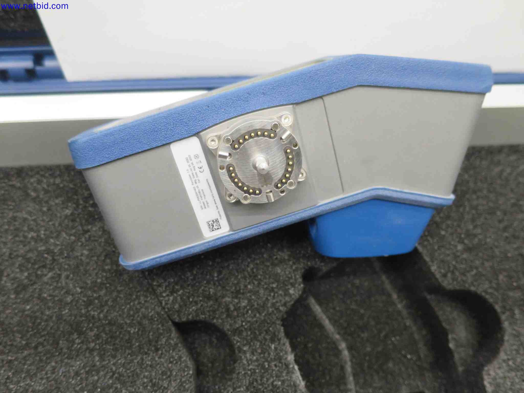 Well-maintained CNC machines for the production of precision metal components-4