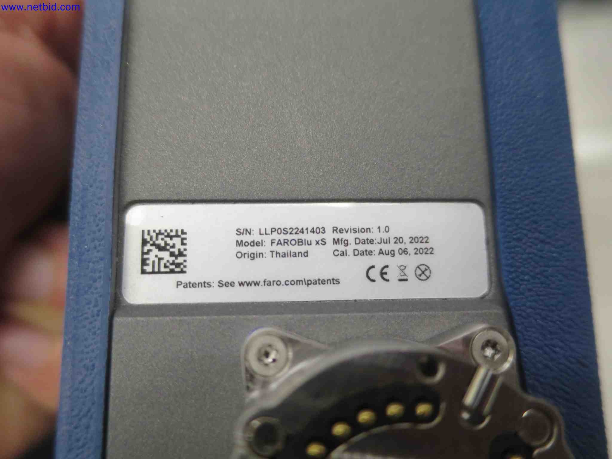 Well-maintained CNC machines for the production of precision metal components-6