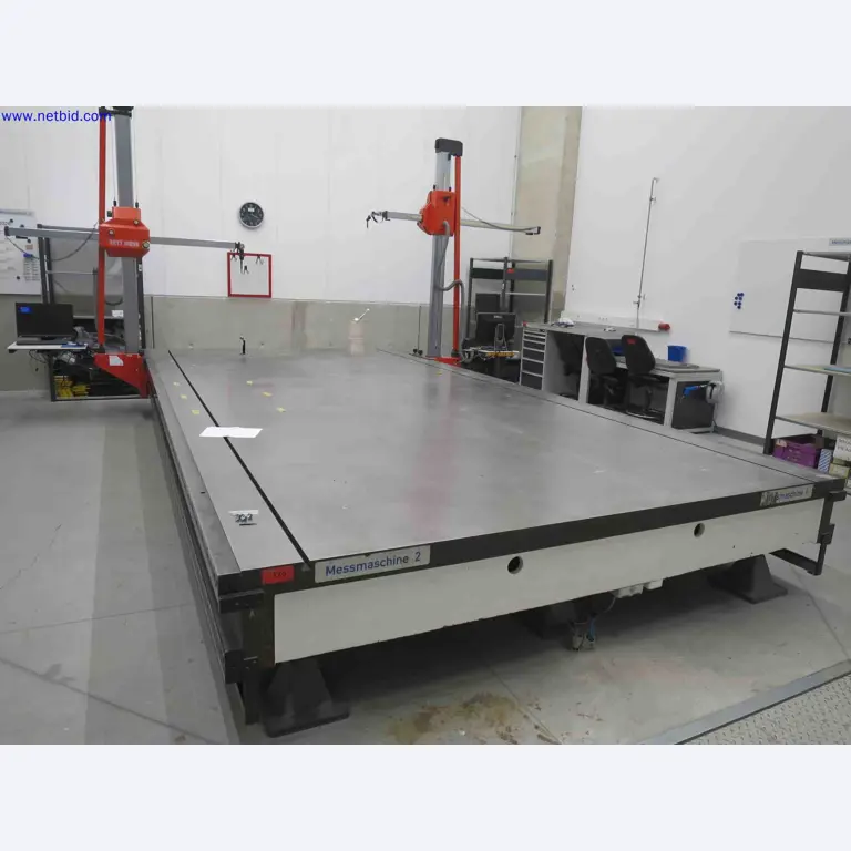 Máquinas CNC en buen estado para la fabricación de componentes metálicos de precisión-1