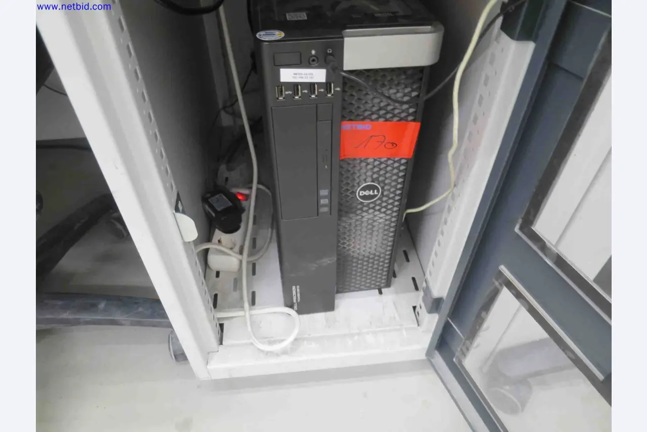 Máquinas CNC en buen estado para la fabricación de componentes metálicos de precisión-8